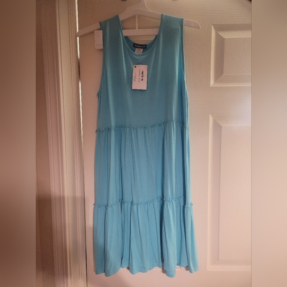 Heimish Ruffle Dress - Mint. Size medium